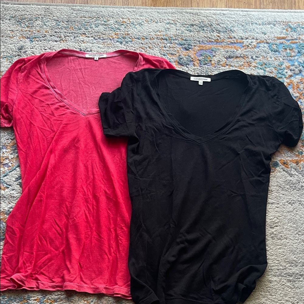 Bundle of two cotton citizen T-shirts one is size small the other extra small